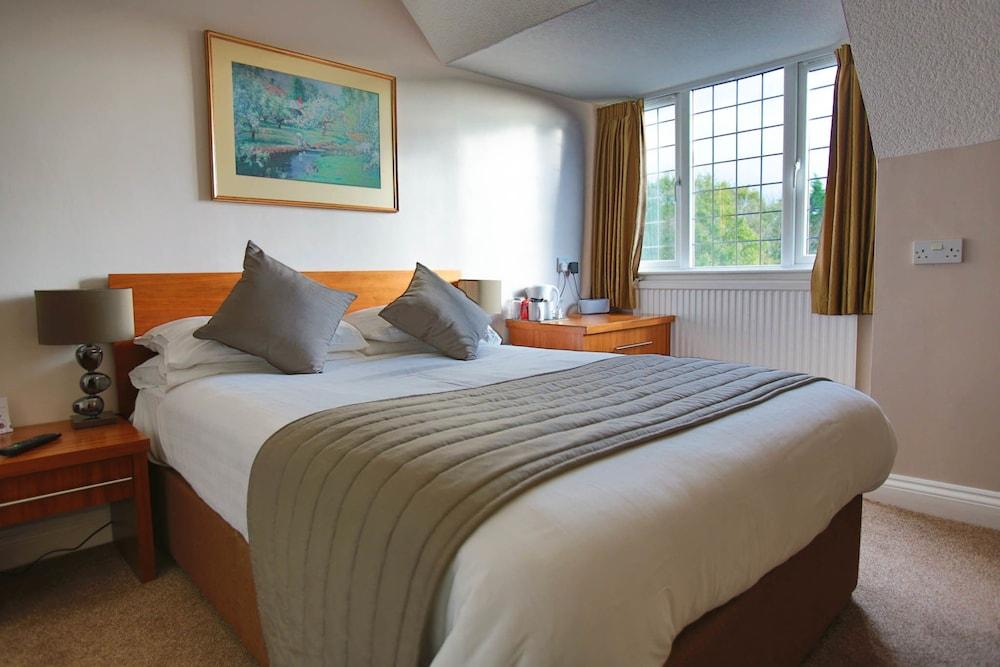 Oaklands Hotel ソープ・セント・アンドリュー エクステリア 写真