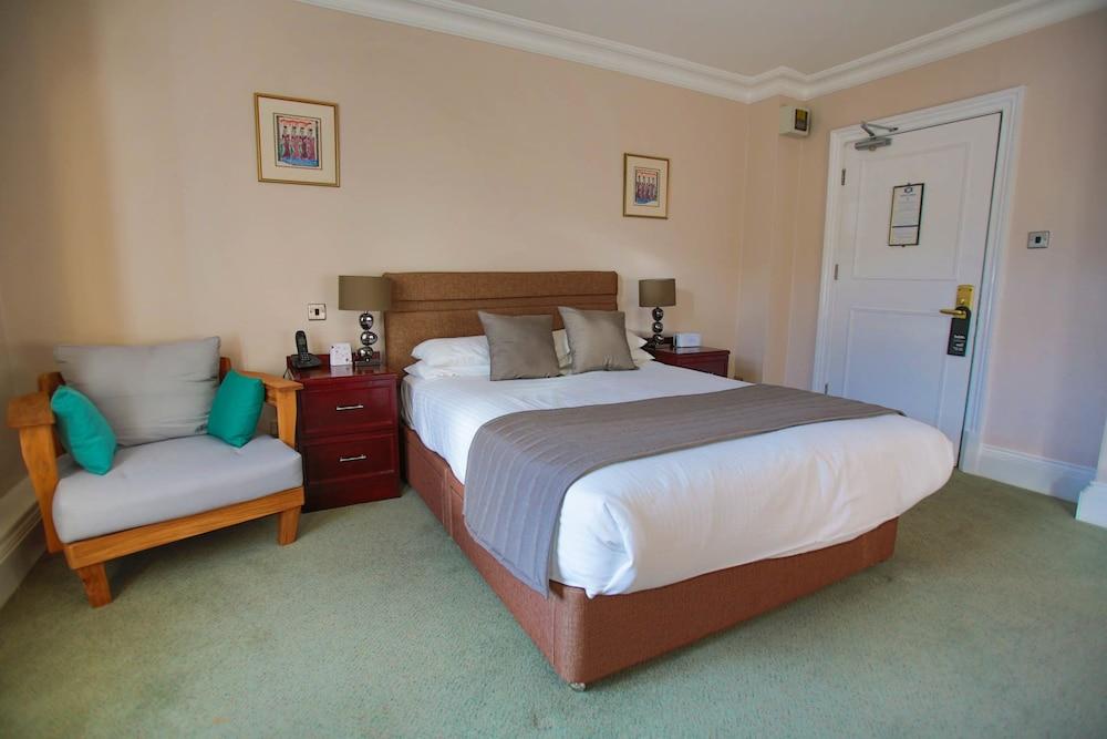 Oaklands Hotel ソープ・セント・アンドリュー エクステリア 写真