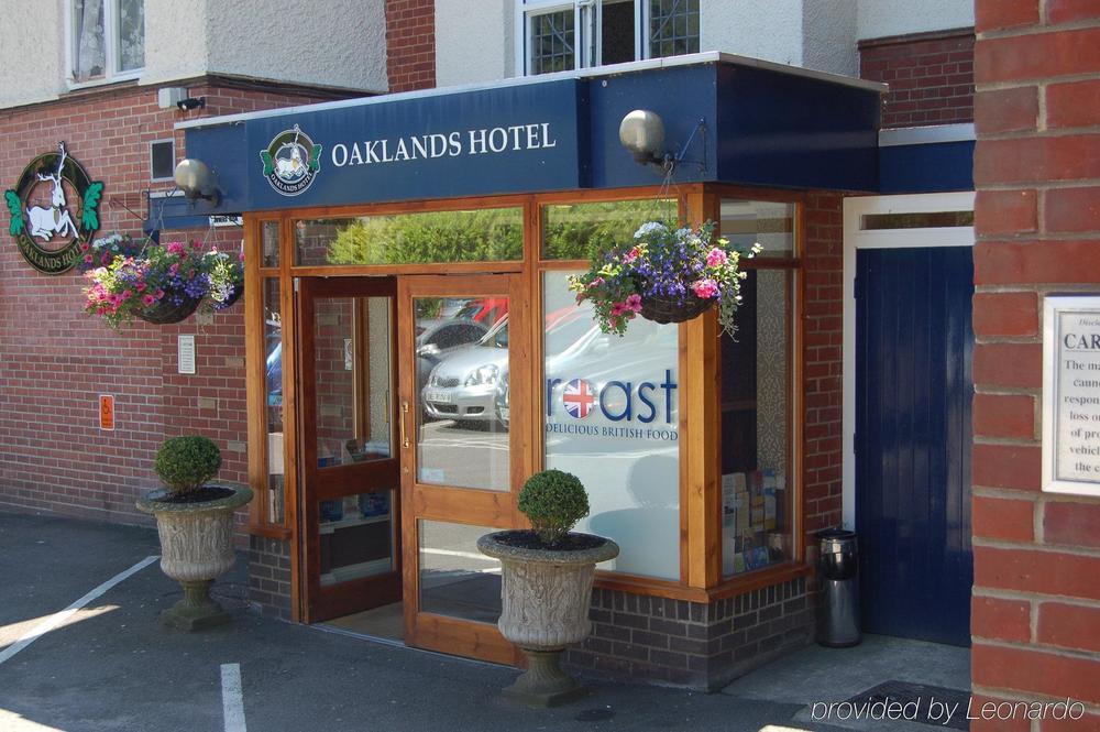 Oaklands Hotel ソープ・セント・アンドリュー エクステリア 写真