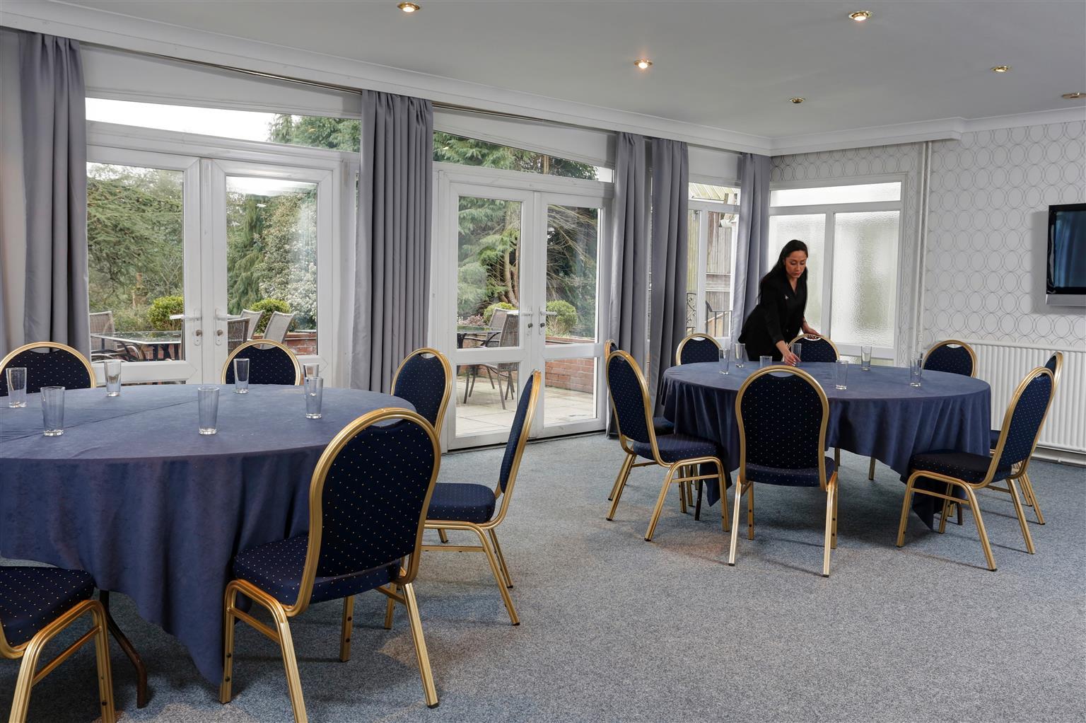 Oaklands Hotel ソープ・セント・アンドリュー エクステリア 写真
